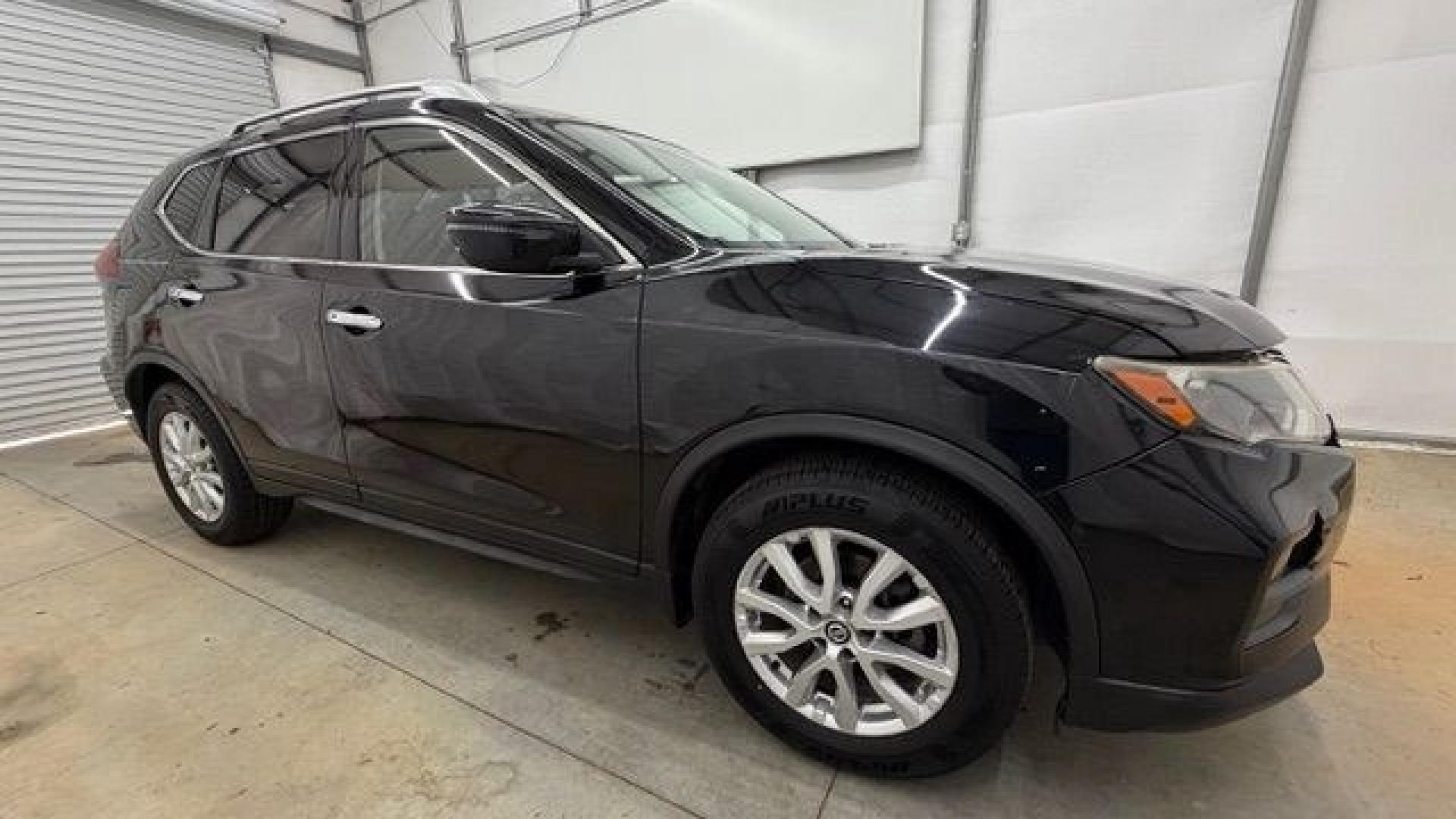 2019 Black Nissan Rogue SV (JN8AT2MT0KW) with an 2.5L I-4 DOHC engine, located at 1806 Veterans Memorial Hwy SW, Austell, GA, 30168, (770) 944-9558, 33.817959, -84.606987 - Photo#7