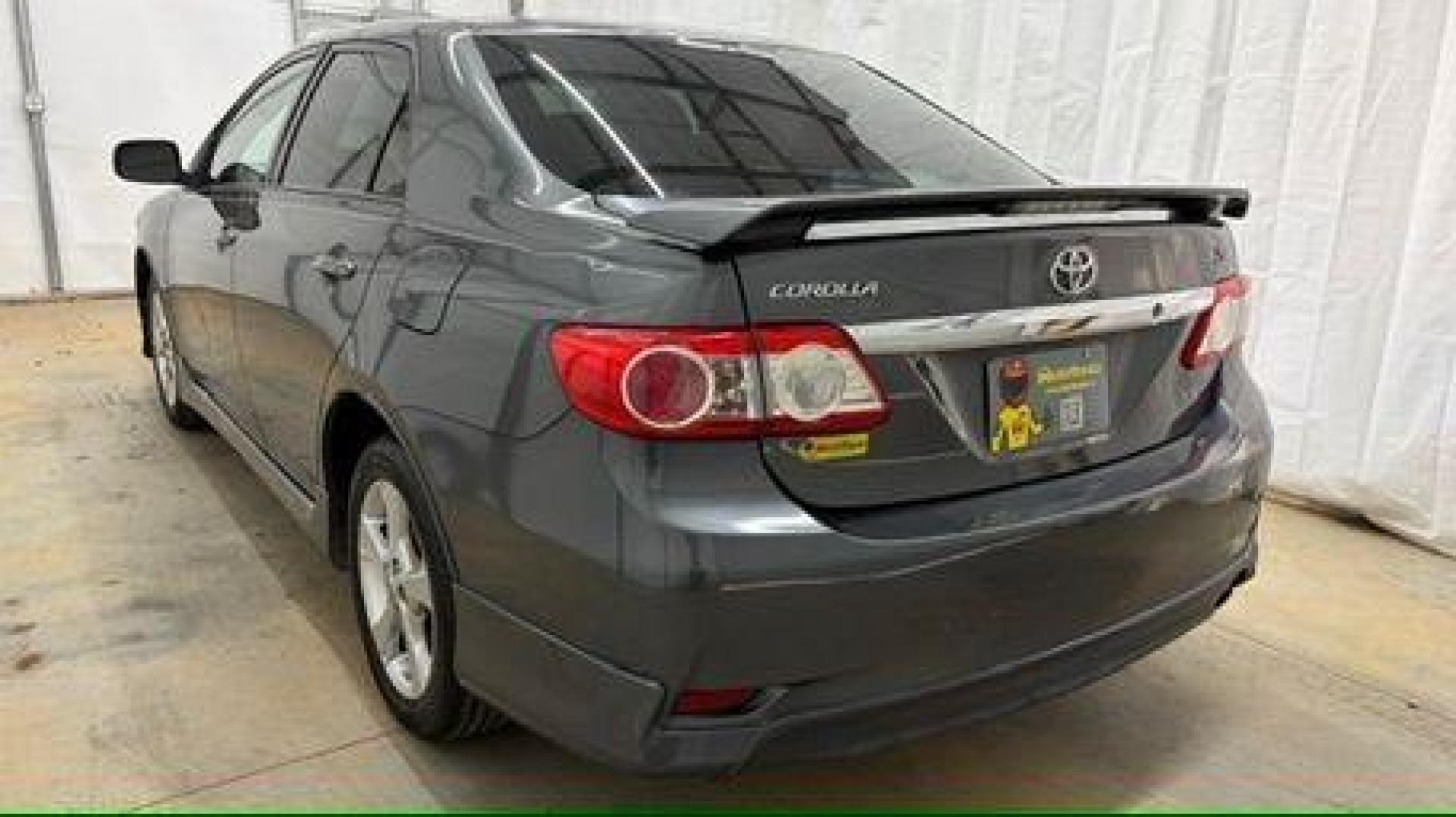 2011 Gray Toyota Corolla S (2T1BU4EE0BC) with an 1.8L I-4 DOHC engine, located at 1806 Veterans Memorial Hwy SW, Austell, GA, 30168, (770) 944-9558, 33.817959, -84.606987 - Photo#3