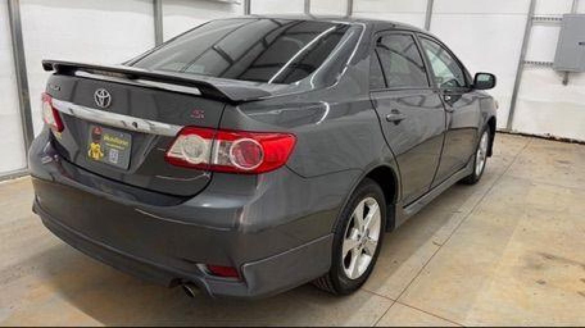 2011 Gray Toyota Corolla S (2T1BU4EE0BC) with an 1.8L I-4 DOHC engine, located at 1806 Veterans Memorial Hwy SW, Austell, GA, 30168, (770) 944-9558, 33.817959, -84.606987 - Photo#5