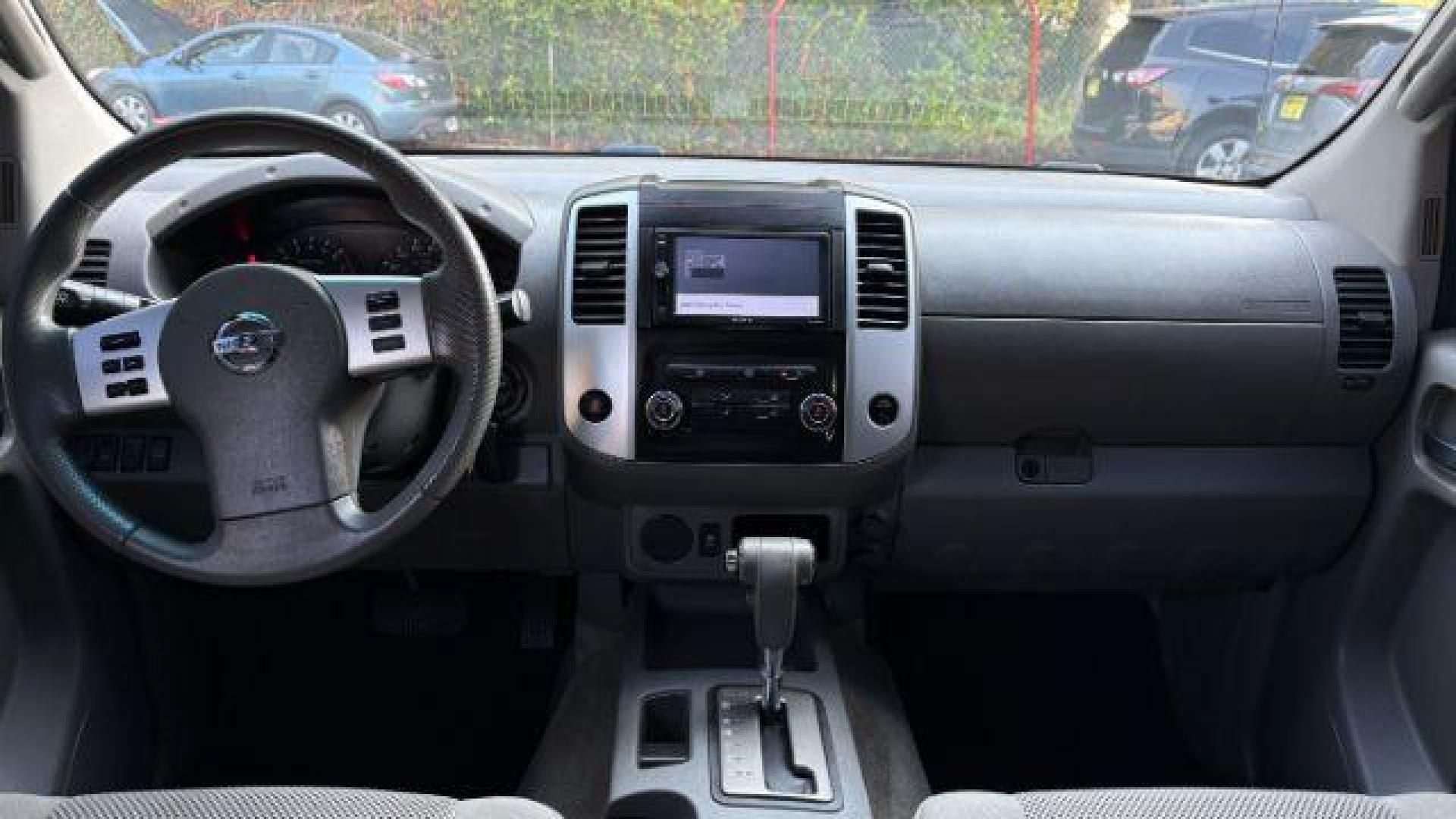 2013 Gray Nissan Frontier SV (1N6AD0ERXDN) with an VQ 4L V-6 DOHC engine, located at 1806 Veterans Memorial Hwy SW, Austell, GA, 30168, (770) 944-9558, 33.817959, -84.606987 - Photo#10
