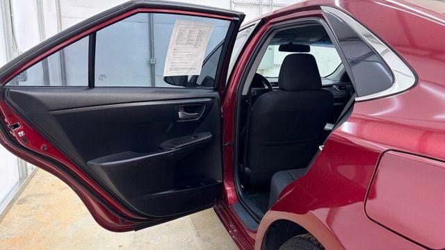 2017 RED Toyota Camry LE (4T1BF1FK6HU) with an 2.5L I-4 DOHC engine, located at 1806 Veterans Memorial Hwy SW, Austell, GA, 30168, (770) 944-9558, 33.817959, -84.606987 - Photo#13