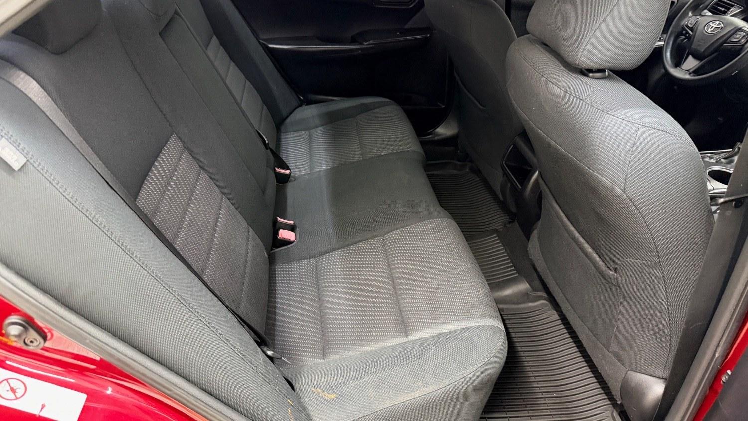 2017 RED Toyota Camry LE (4T1BF1FK6HU) with an 2.5L I-4 DOHC engine, located at 1806 Veterans Memorial Hwy SW, Austell, GA, 30168, (770) 944-9558, 33.817959, -84.606987 - Photo#16