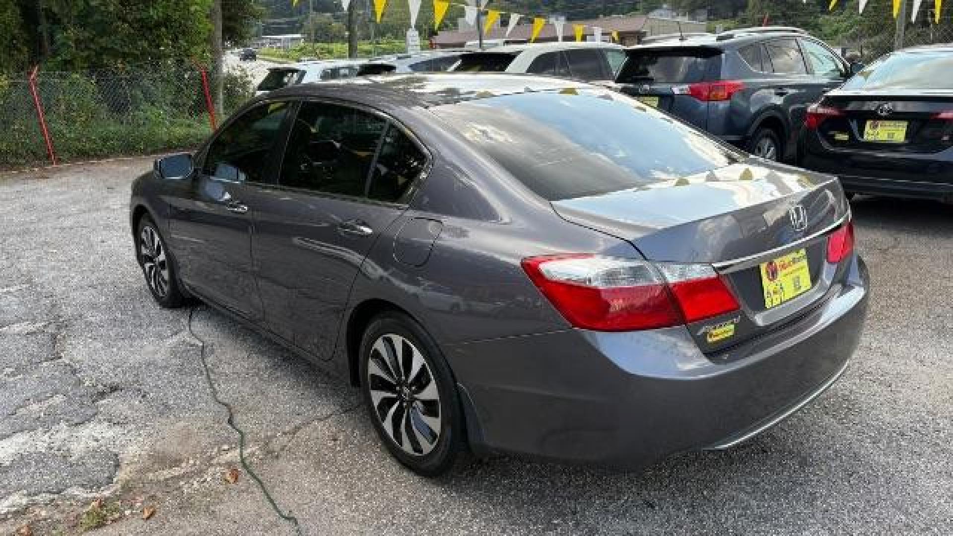 2014 Gray Honda Accord EX (1HGCR2F7XEA) with an 2.4L I-4 gasoline direct injection engine, located at 1806 Veterans Memorial Hwy SW, Austell, GA, 30168, (770) 944-9558, 33.817959, -84.606987 - Photo#5