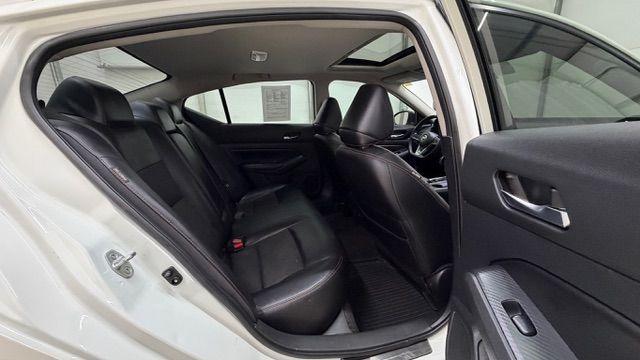 2020 White Nissan Altima SR FWD (1N4BL4CV4LN) with an 2.5L I-4 gasoline direct injection engine, located at 1806 Veterans Memorial Hwy SW, Austell, GA, 30168, (770) 944-9558, 33.817959, -84.606987 - Photo#16