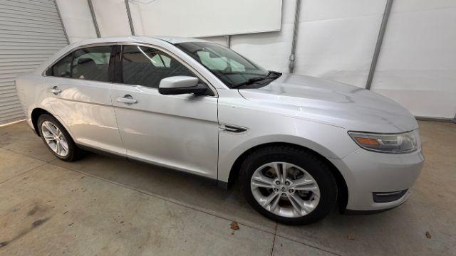 2013 Silver Ford Taurus SEL (1FAHP2E84DG) with an EcoBoost 2L I-4 gasoline direct injection engine, located at 1806 Veterans Memorial Hwy SW, Austell, GA, 30168, (770) 944-9558, 33.817959, -84.606987 - Photo#7
