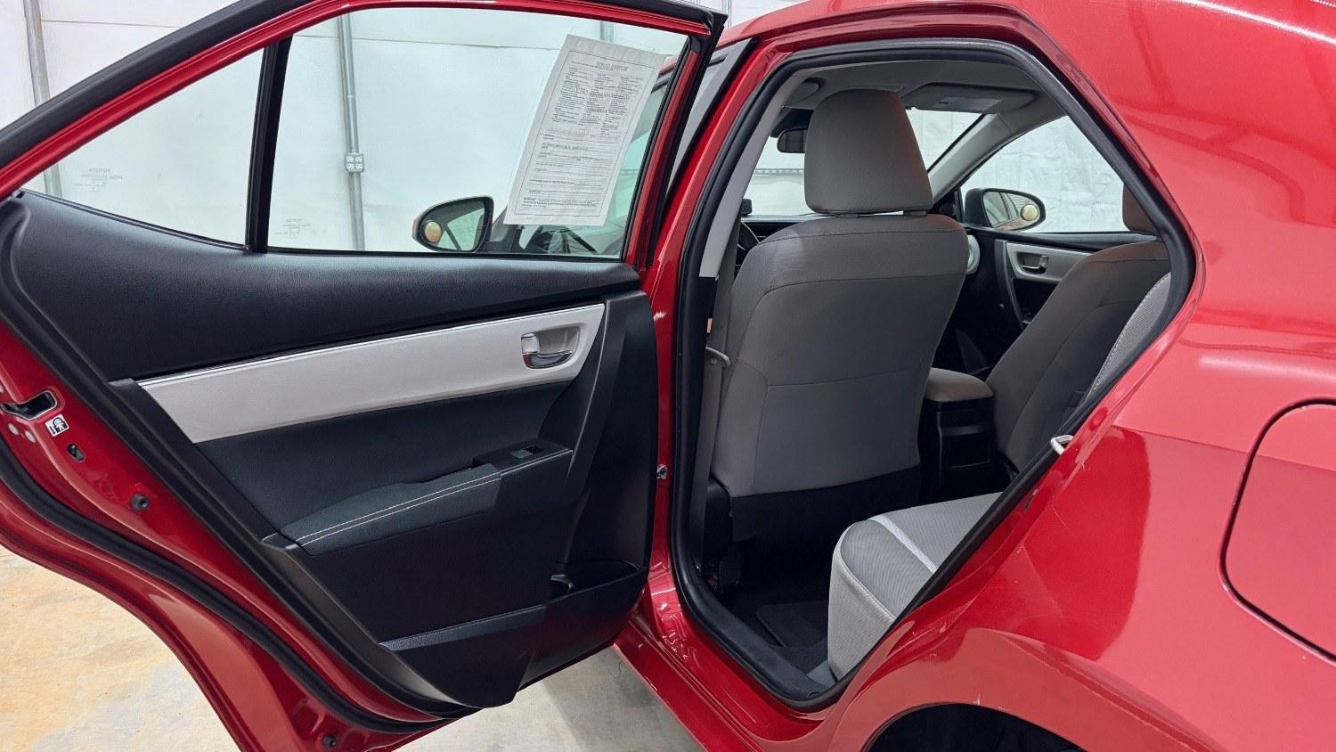 2019 Red Toyota Corolla LE (5YFBURHE6KP) with an 1.8L I-4 DOHC engine, located at 1806 Veterans Memorial Hwy SW, Austell, GA, 30168, (770) 944-9558, 33.817959, -84.606987 - Photo#13