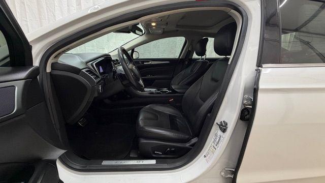 2013 White Ford Fusion Titanium (3FA6P0K98DR) with an EcoBoost 2L I-4 gasoline direct injection engine, located at 1806 Veterans Memorial Hwy SW, Austell, GA, 30168, (770) 944-9558, 33.817959, -84.606987 - Photo#12