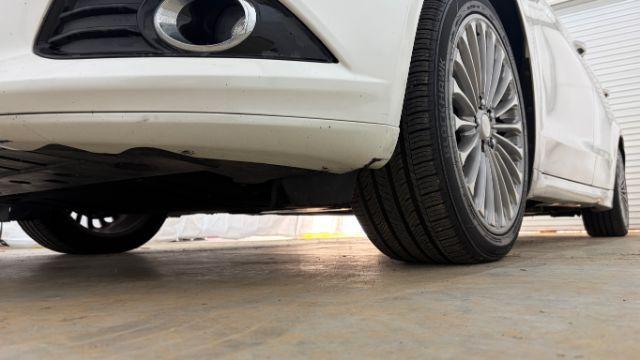 2013 White Ford Fusion Titanium (3FA6P0K98DR) with an EcoBoost 2L I-4 gasoline direct injection engine, located at 1806 Veterans Memorial Hwy SW, Austell, GA, 30168, (770) 944-9558, 33.817959, -84.606987 - Photo#21