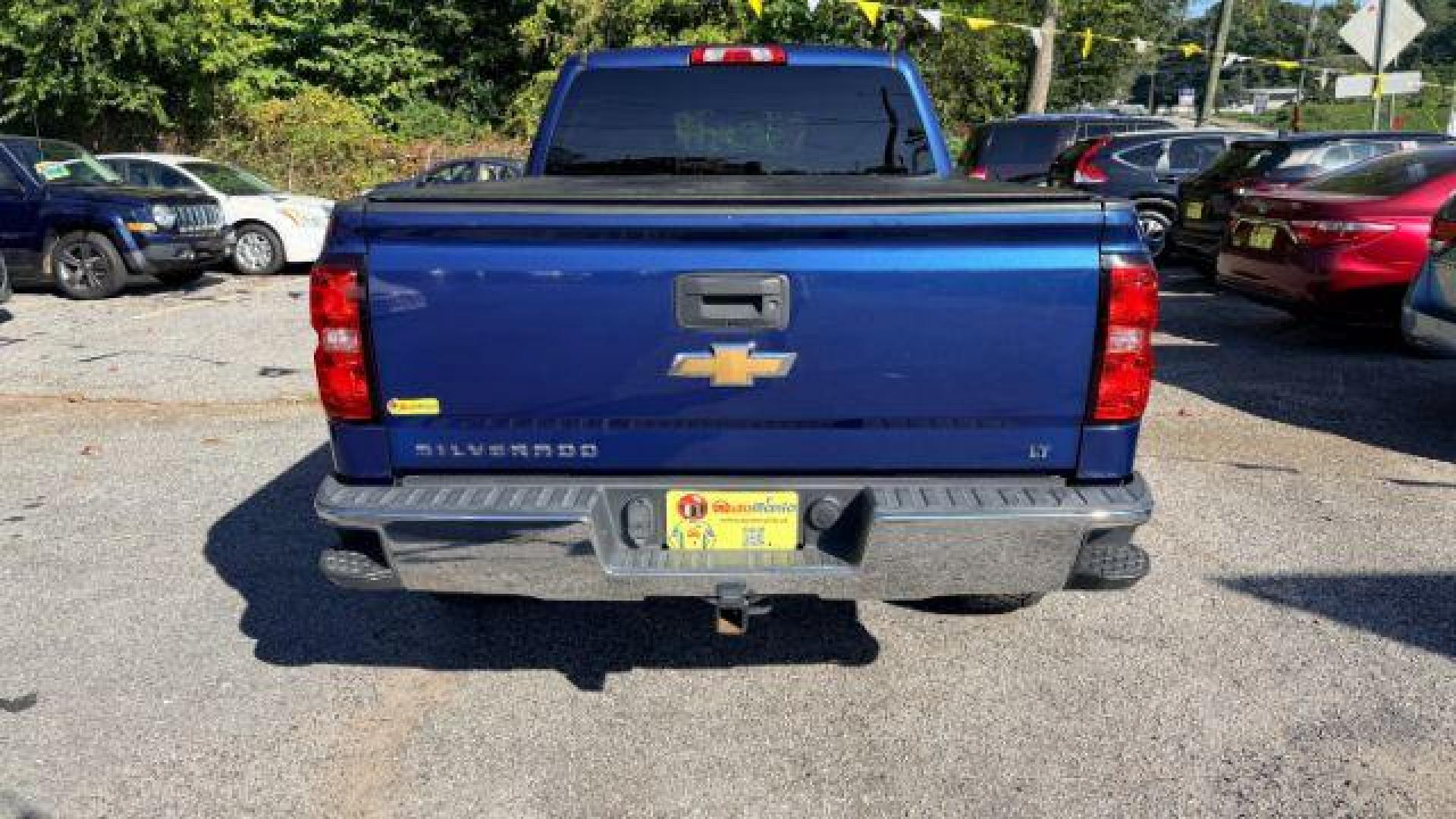 2017 BLUE Chevrolet Silverado 1500 1LT (1GCVKREH7HZ) , located at 1806 Veterans Memorial Hwy SW, Austell, GA, 30168, (770) 944-9558, 33.817959, -84.606987 - Photo#4