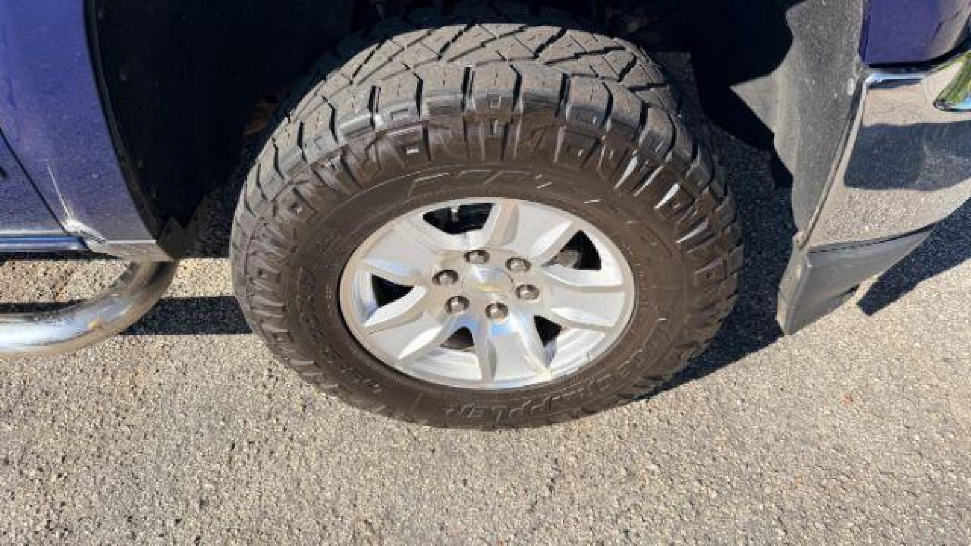 2017 BLUE Chevrolet Silverado 1500 1LT (1GCVKREH7HZ) , located at 1806 Veterans Memorial Hwy SW, Austell, GA, 30168, (770) 944-9558, 33.817959, -84.606987 - Photo#17