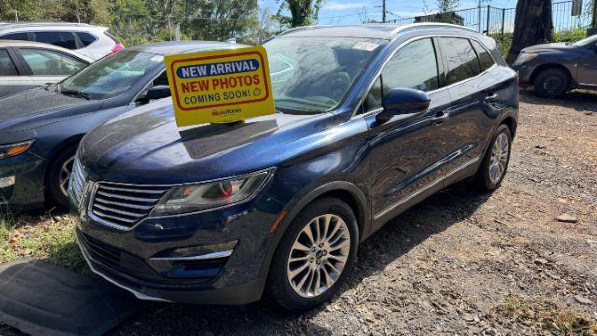 2015 Blue Lincoln MKC . (5LMCJ1A97FU) with an 2.0L engine, located at 1806 Veterans Memorial Hwy SW, Austell, GA, 30168, (770) 944-9558, 33.817959, -84.606987 - Photo#0