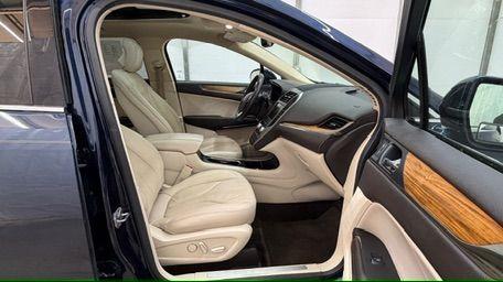 2015 Blue Lincoln MKC . (5LMCJ1A97FU) with an 2.0L engine, located at 1806 Veterans Memorial Hwy SW, Austell, GA, 30168, (770) 944-9558, 33.817959, -84.606987 - Photo#18