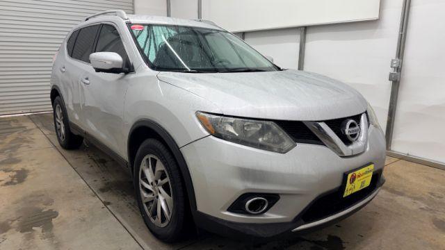 2014 Silver Nissan Rogue SL (5N1AT2MV8EC) with an 2.5L I-4 DOHC engine, located at 1806 Veterans Memorial Hwy SW, Austell, GA, 30168, (770) 944-9558, 33.817959, -84.606987 - Photo#8