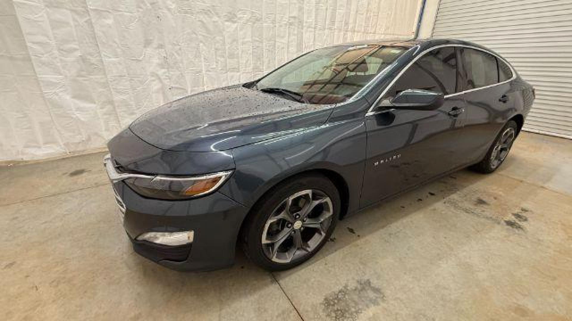 2020 Gray Chevrolet Malibu FWD LT (1G1ZD5ST6LF) with an ECOTEC 1.5L I-4 gasoline direct injection engine, located at 1806 Veterans Memorial Hwy SW, Austell, GA, 30168, (770) 944-9558, 33.817959, -84.606987 - Photo#1