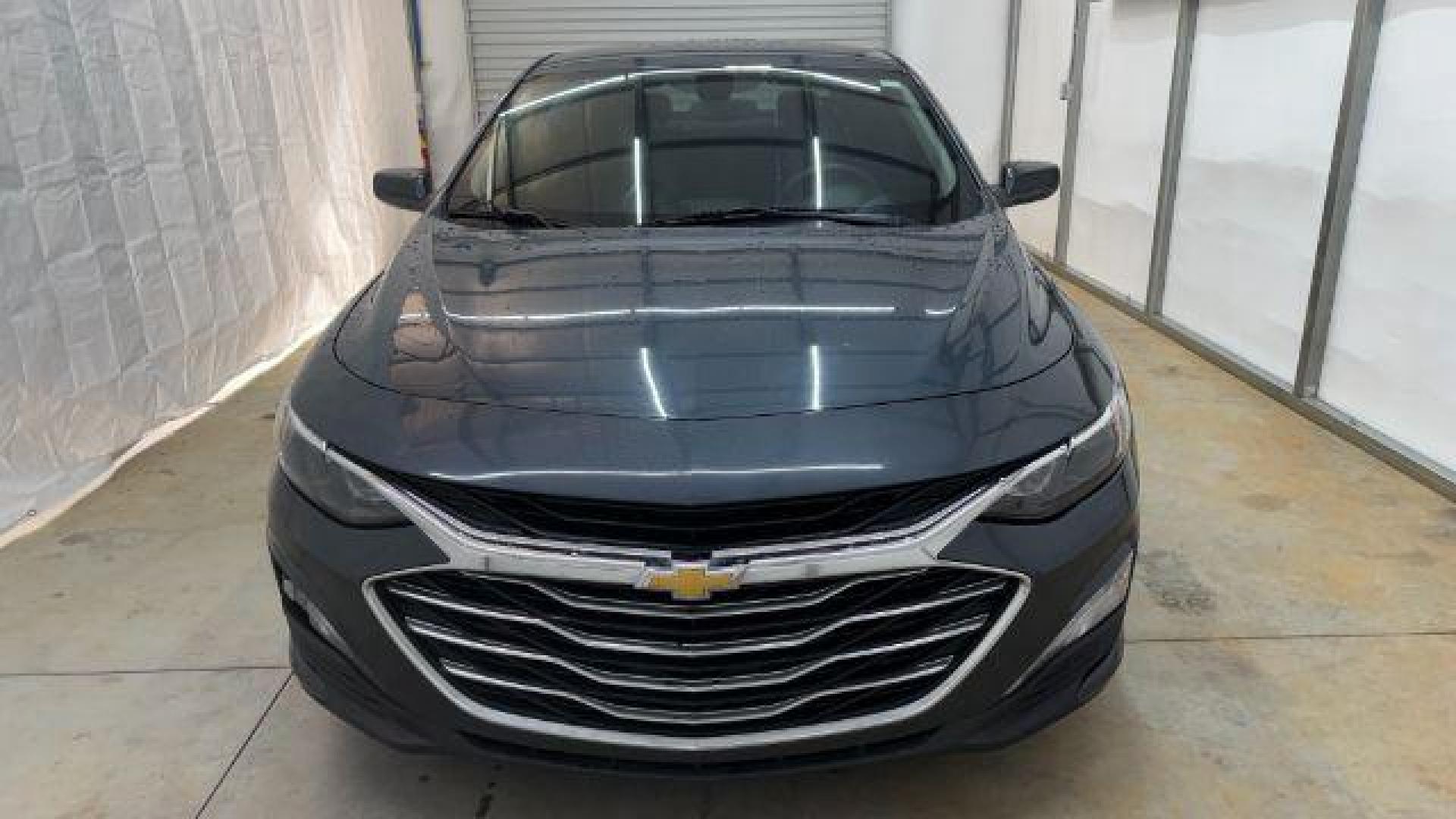 2020 Gray Chevrolet Malibu FWD LT (1G1ZD5ST6LF) with an ECOTEC 1.5L I-4 gasoline direct injection engine, located at 1806 Veterans Memorial Hwy SW, Austell, GA, 30168, (770) 944-9558, 33.817959, -84.606987 - Photo#9