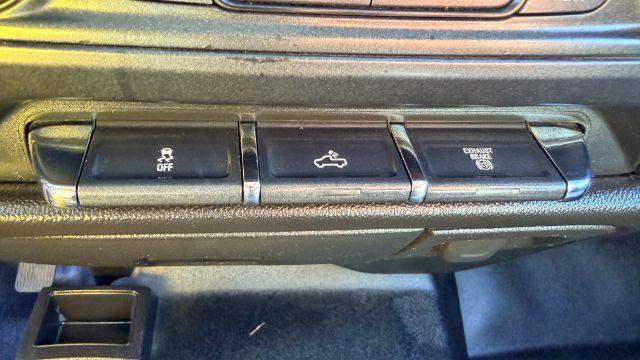 2018 White Chevrolet Silverado 2500HD WT (1GC1KUEY3JF) with an Vortec 6L V-8 variable valve control engine, located at 1806 Veterans Memorial Hwy SW, Austell, GA, 30168, (770) 944-9558, 33.817959, -84.606987 - Photo#24