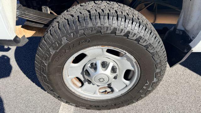 2018 White Chevrolet Silverado 2500HD WT (1GC1KUEY3JF) with an Vortec 6L V-8 variable valve control engine, located at 1806 Veterans Memorial Hwy SW, Austell, GA, 30168, (770) 944-9558, 33.817959, -84.606987 - Photo#31