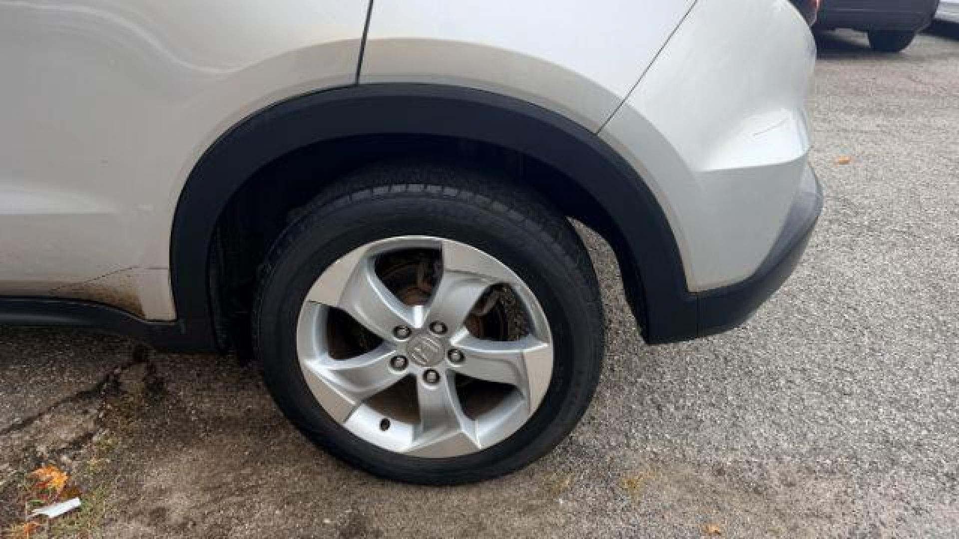 2016 Silver Honda HR-V EX (3CZRU6H53GM) with an 1.8L I-4 variable valve control engine, located at 1806 Veterans Memorial Hwy SW, Austell, GA, 30168, (770) 944-9558, 33.817959, -84.606987 - Photo#15