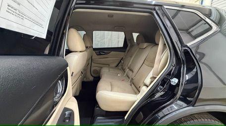 2017 Black Nissan Rogue S (JN8AT2MT7HW) with an 2.5L I-4 DOHC engine, located at 1806 Veterans Memorial Hwy SW, Austell, GA, 30168, (770) 944-9558, 33.817959, -84.606987 - Photo#14