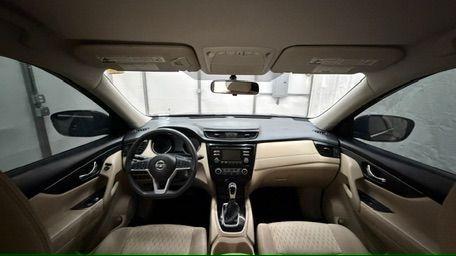 2017 Black Nissan Rogue S (JN8AT2MT7HW) with an 2.5L I-4 DOHC engine, located at 1806 Veterans Memorial Hwy SW, Austell, GA, 30168, (770) 944-9558, 33.817959, -84.606987 - Photo#15