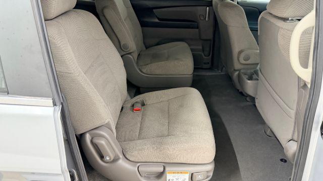 2013 Silver Honda Odyssey LX (5FNRL5H24DB) with an 3.5L V-6 i-VTEC variable valve control engine, located at 1806 Veterans Memorial Hwy SW, Austell, GA, 30168, (770) 944-9558, 33.817959, -84.606987 - Photo#14