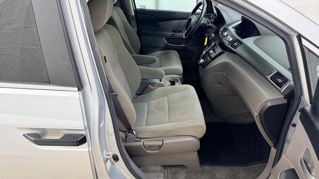 2013 Silver Honda Odyssey LX (5FNRL5H24DB) with an 3.5L V-6 i-VTEC variable valve control engine, located at 1806 Veterans Memorial Hwy SW, Austell, GA, 30168, (770) 944-9558, 33.817959, -84.606987 - Photo#17