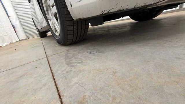 2013 Silver Honda Odyssey LX (5FNRL5H24DB) with an 3.5L V-6 i-VTEC variable valve control engine, located at 1806 Veterans Memorial Hwy SW, Austell, GA, 30168, (770) 944-9558, 33.817959, -84.606987 - Photo#21