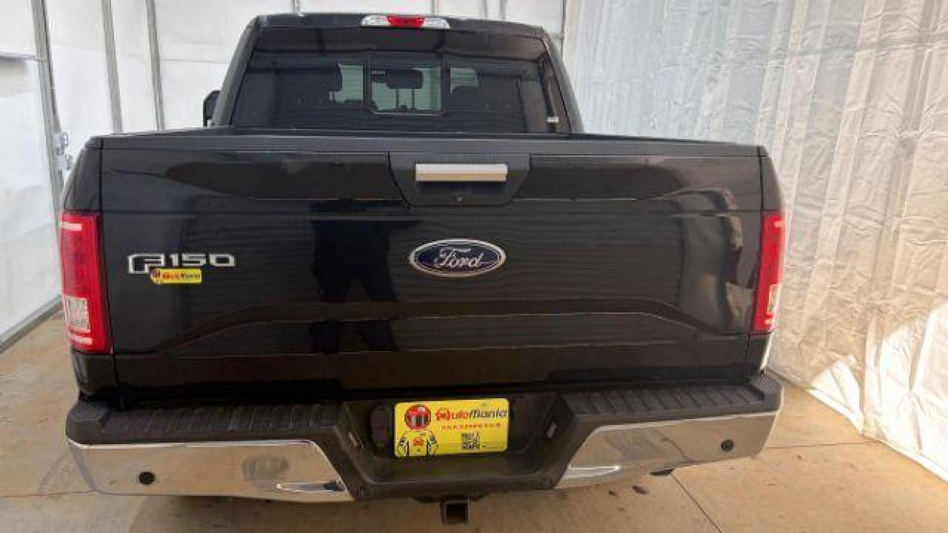 2015 Black Ford F-150 XLT (1FTEW1EG9FF) with an EcoBoost 3.5L V-6 gasoline direct injection engine, located at 1806 Veterans Memorial Hwy SW, Austell, GA, 30168, (770) 944-9558, 33.817959, -84.606987 - Photo#4