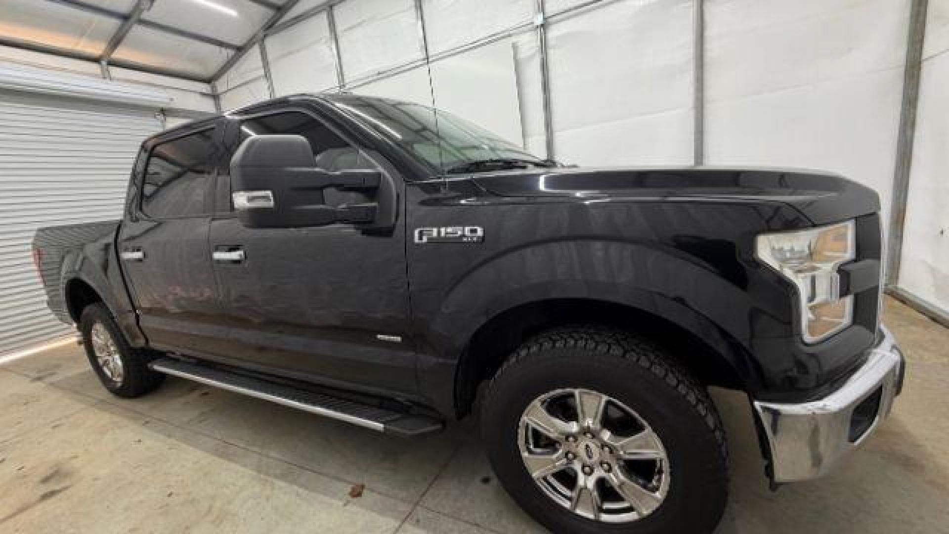 2015 Black Ford F-150 XLT (1FTEW1EG9FF) with an EcoBoost 3.5L V-6 gasoline direct injection engine, located at 1806 Veterans Memorial Hwy SW, Austell, GA, 30168, (770) 944-9558, 33.817959, -84.606987 - Photo#7