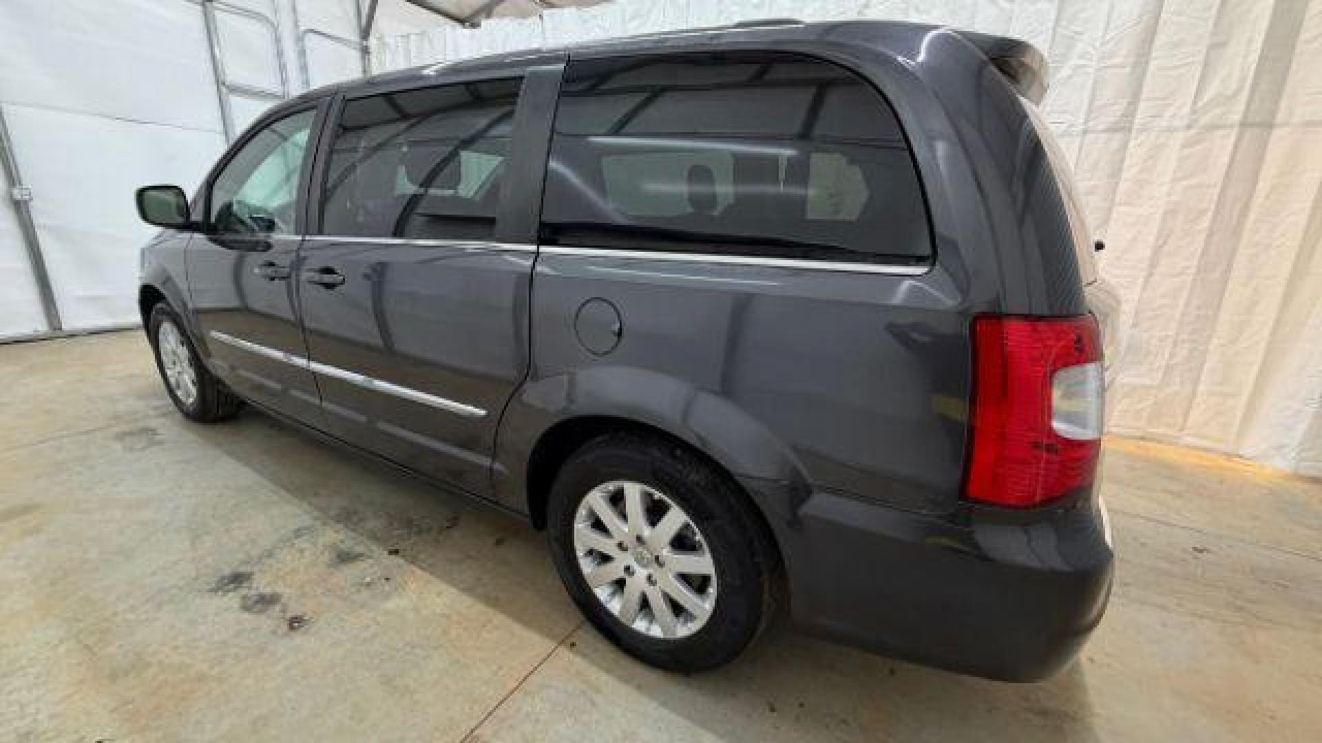 2015 Gray Chrysler Town and Country Touring (2C4RC1BG6FR) with an 3.6L V-6 DOHC engine, located at 1806 Veterans Memorial Hwy SW, Austell, GA, 30168, (770) 944-9558, 33.817959, -84.606987 - Photo#2