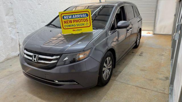 photo of 2016 Honda Odyssey SE