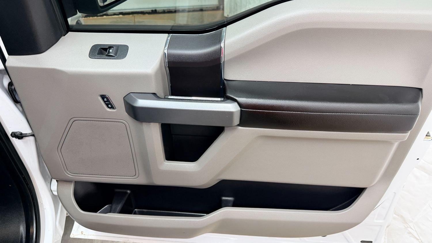 2018 Cream Ford F-150 XLT (1FTEW1C55JK) , located at 1806 Veterans Memorial Hwy SW, Austell, GA, 30168, (770) 944-9558, 33.817959, -84.606987 - Photo#15