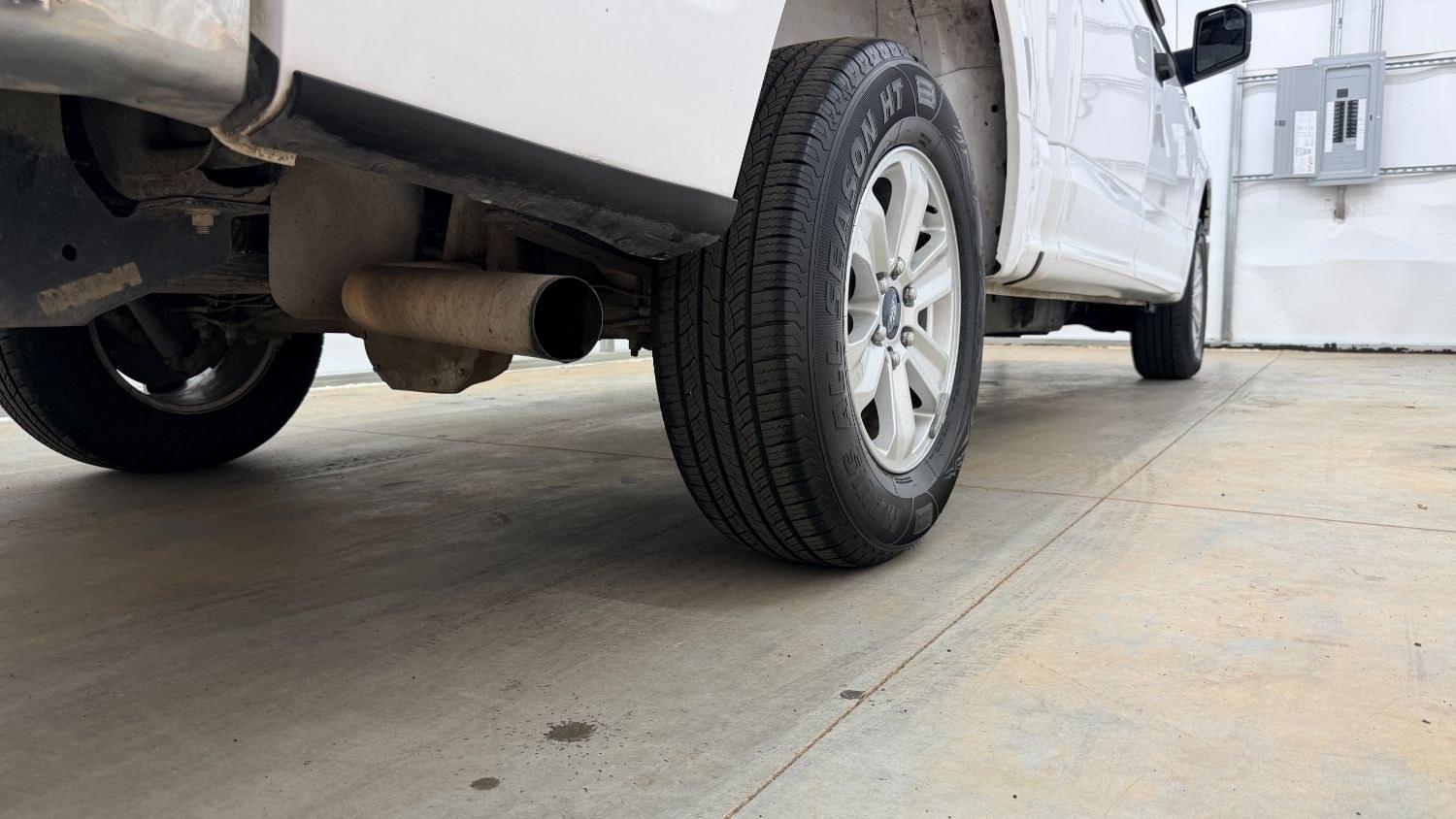 2018 Cream Ford F-150 XLT (1FTEW1C55JK) , located at 1806 Veterans Memorial Hwy SW, Austell, GA, 30168, (770) 944-9558, 33.817959, -84.606987 - Photo#21