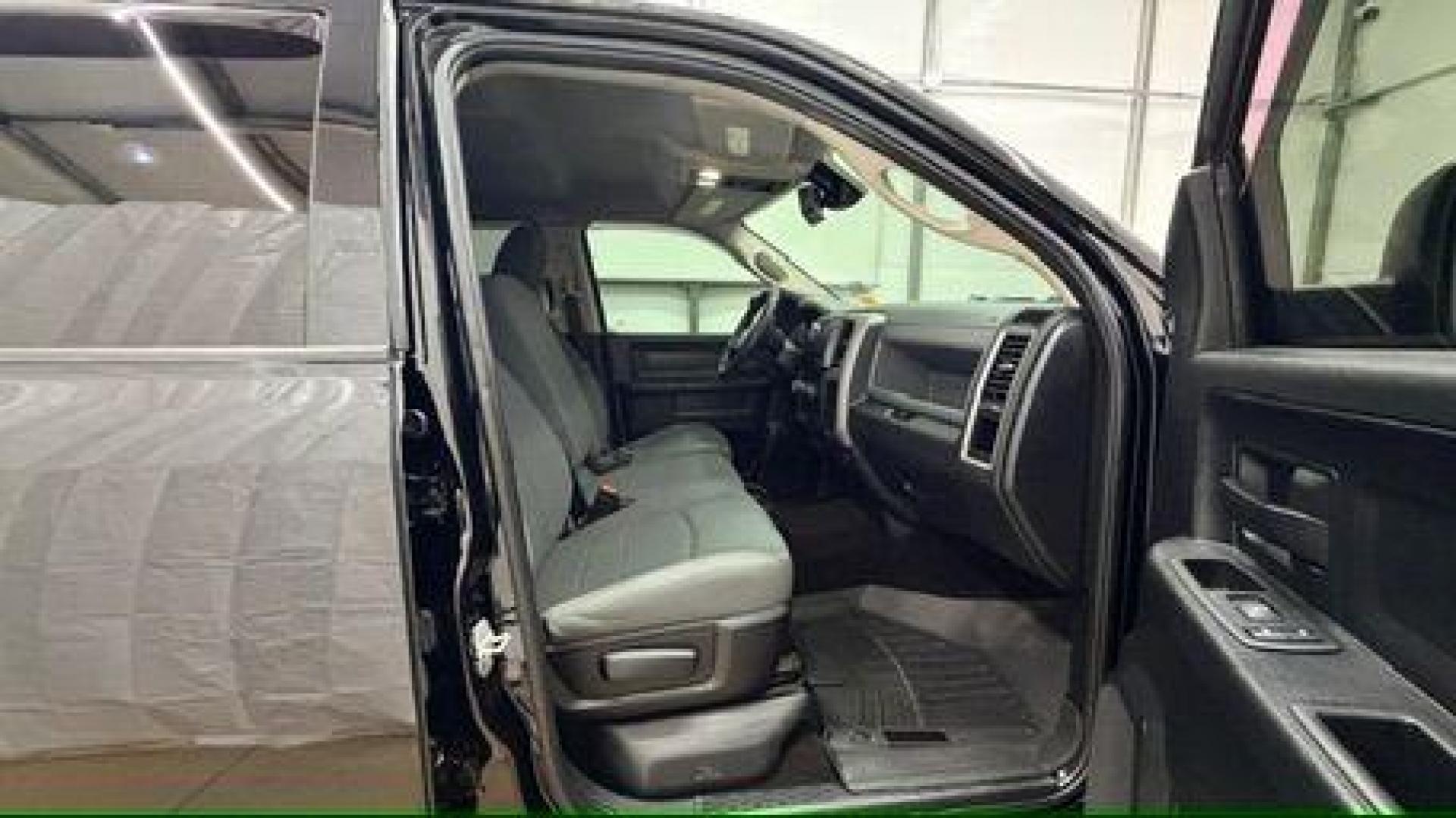 2014 Black Ram 1500 Express (1C6RR7KT9ES) , located at 1806 Veterans Memorial Hwy SW, Austell, GA, 30168, (770) 944-9558, 33.817959, -84.606987 - Photo#19