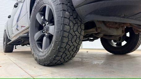 2014 Black Ram 1500 Express (1C6RR7KT9ES) , located at 1806 Veterans Memorial Hwy SW, Austell, GA, 30168, (770) 944-9558, 33.817959, -84.606987 - Photo#20