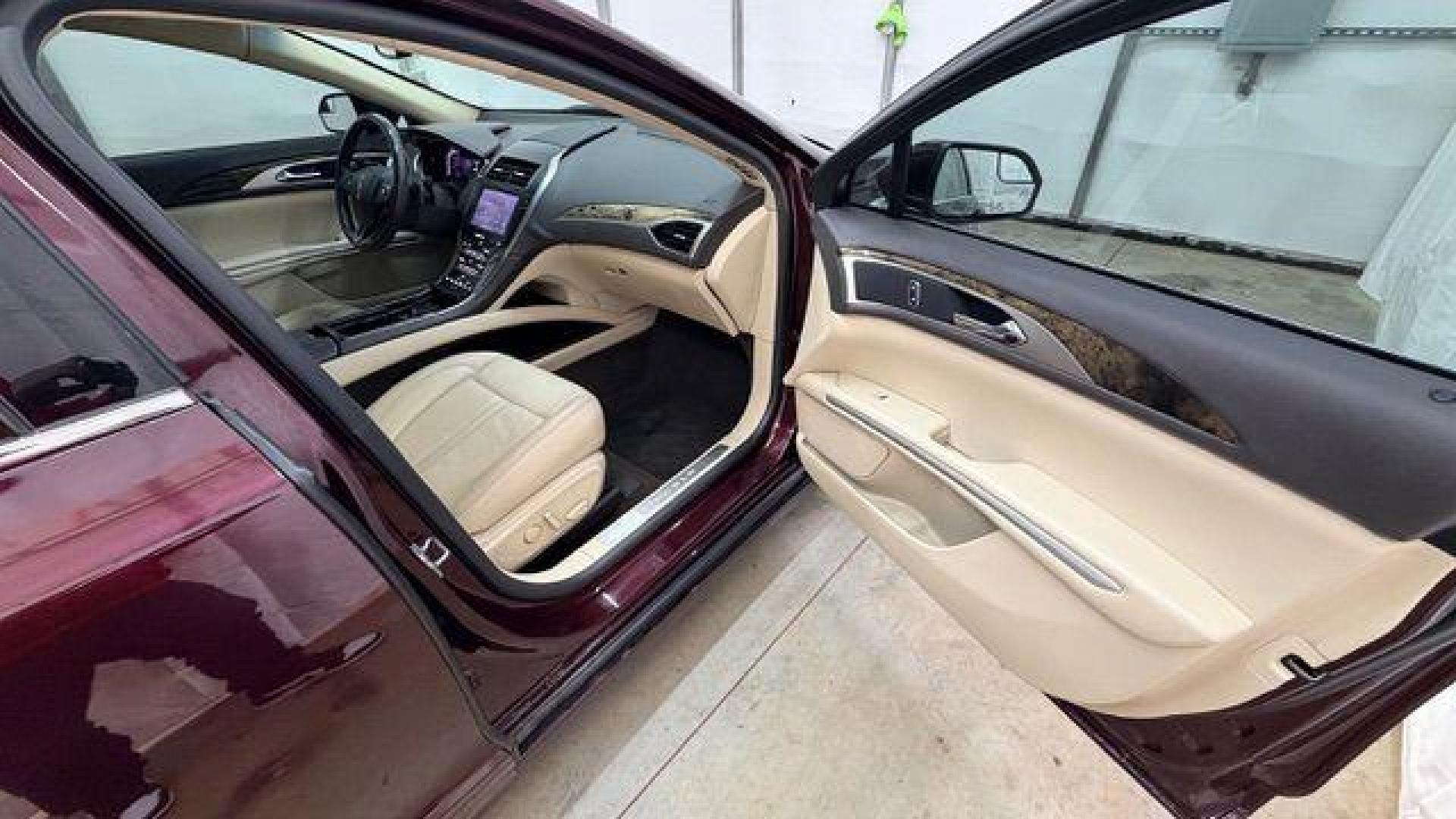 2013 Maroon Lincoln MKZ Base (3LN6L2G99DR) , located at 1806 Veterans Memorial Hwy SW, Austell, GA, 30168, (770) 944-9558, 33.817959, -84.606987 - Photo#18
