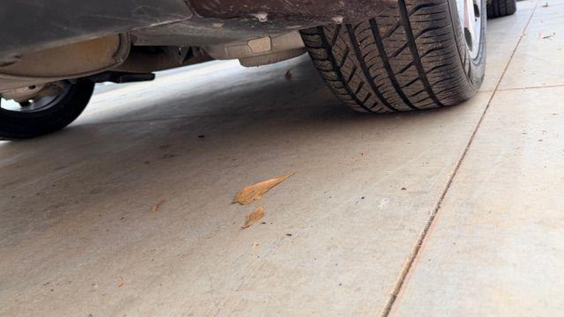 2013 Maroon Lincoln MKZ Base (3LN6L2G99DR) , located at 1806 Veterans Memorial Hwy SW, Austell, GA, 30168, (770) 944-9558, 33.817959, -84.606987 - Photo#23