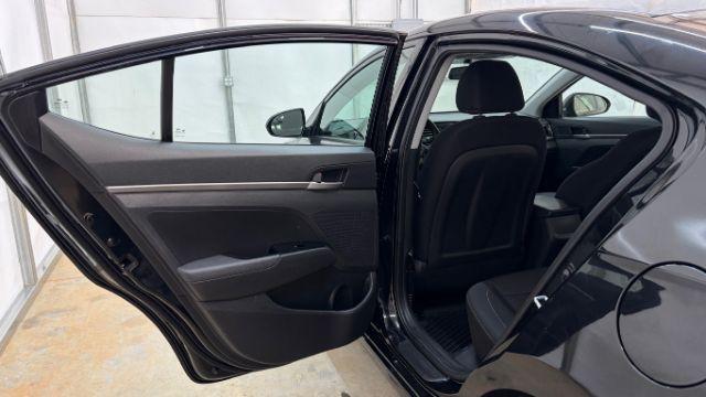 2018 Black Hyundai Elantra SE (5NPD74LF1JH) with an Nu 2L I-4 DOHC engine, located at 1806 Veterans Memorial Hwy SW, Austell, GA, 30168, (770) 944-9558, 33.817959, -84.606987 - Photo#12