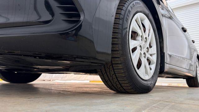 2018 Black Hyundai Elantra SE (5NPD74LF1JH) with an Nu 2L I-4 DOHC engine, located at 1806 Veterans Memorial Hwy SW, Austell, GA, 30168, (770) 944-9558, 33.817959, -84.606987 - Photo#18