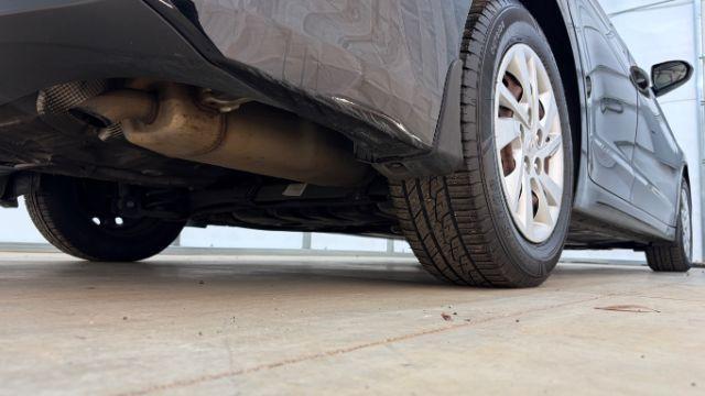 2018 Black Hyundai Elantra SE (5NPD74LF1JH) with an Nu 2L I-4 DOHC engine, located at 1806 Veterans Memorial Hwy SW, Austell, GA, 30168, (770) 944-9558, 33.817959, -84.606987 - Photo#19