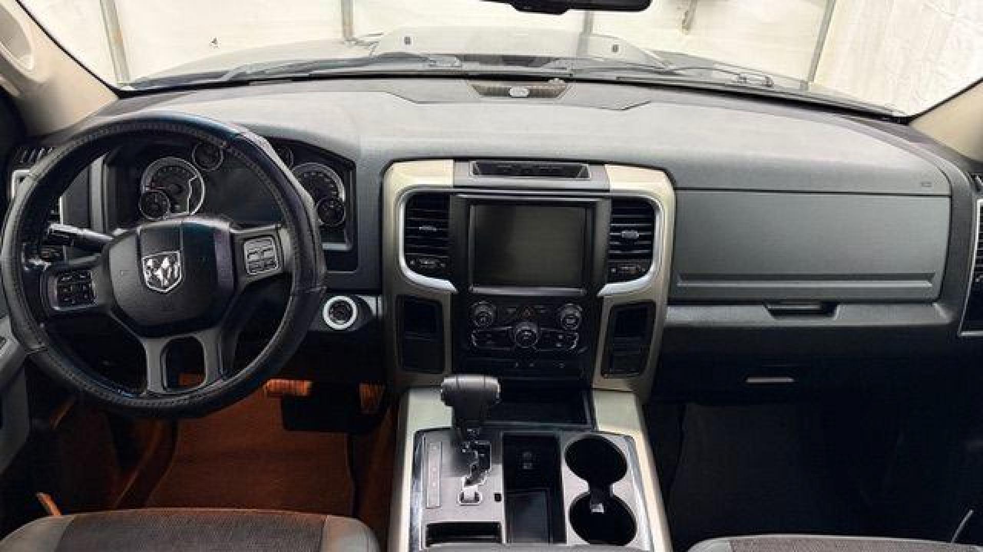 2013 Black Ram 1500 Big Horn (1C6RR6LT4DS) with an HEMI 5.7L V-8 variable valve control engine, located at 1806 Veterans Memorial Hwy SW, Austell, GA, 30168, (770) 944-9558, 33.817959, -84.606987 - Photo#15