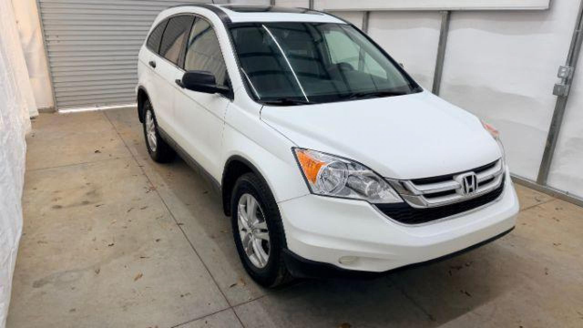 2011 White Honda CR-V EX (JHLRE3H54BC) with an 2.4L I-4 DOHC engine, located at 1806 Veterans Memorial Hwy SW, Austell, GA, 30168, (770) 944-9558, 33.817959, -84.606987 - Photo#8