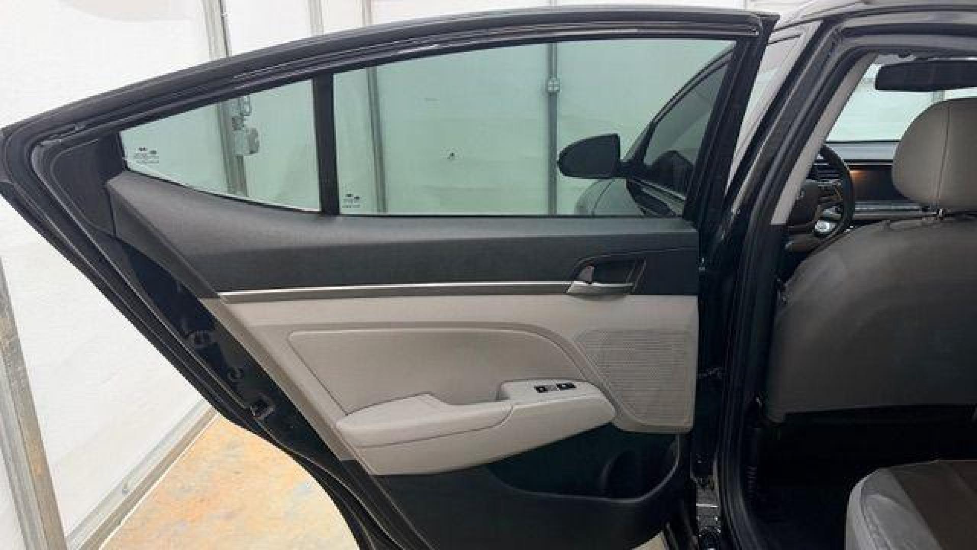 2017 Black Hyundai Elantra Limited (5NPD84LF5HH) with an Nu 2L I-4 DOHC engine, located at 1806 Veterans Memorial Hwy SW, Austell, GA, 30168, (770) 944-9558, 33.817959, -84.606987 - Photo#13