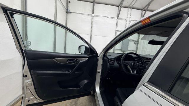 2017 Silver Nissan Rogue Sport S (JN1BJ1CP0HW) with an 2.0L L4 DOHC 16V engine, Continuously Variable Transmission transmission, located at 1806 Veterans Memorial Hwy SW, Austell, GA, 30168, (770) 944-9558, 33.817959, -84.606987 - Photo#10