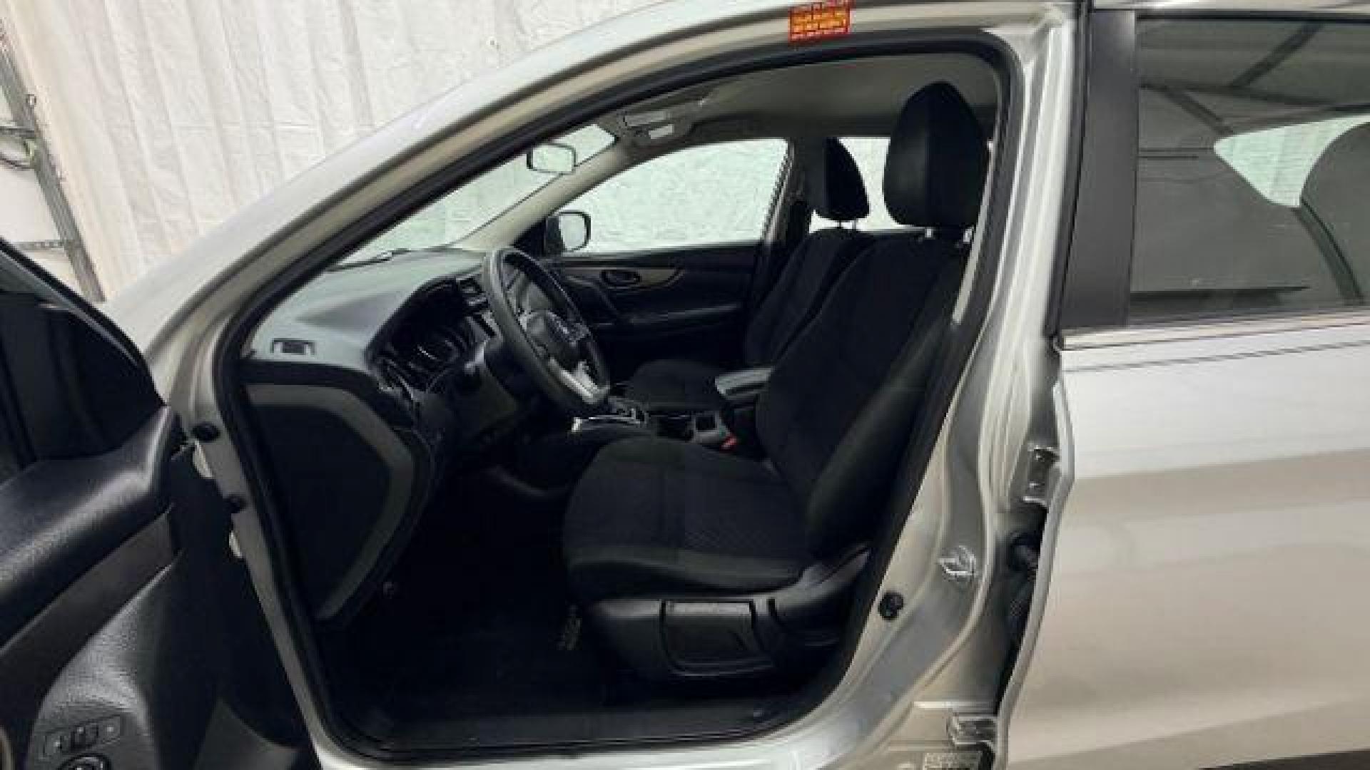 2017 Silver Nissan Rogue Sport S (JN1BJ1CP0HW) with an 2.0L L4 DOHC 16V engine, Continuously Variable Transmission transmission, located at 1806 Veterans Memorial Hwy SW, Austell, GA, 30168, (770) 944-9558, 33.817959, -84.606987 - Photo#12