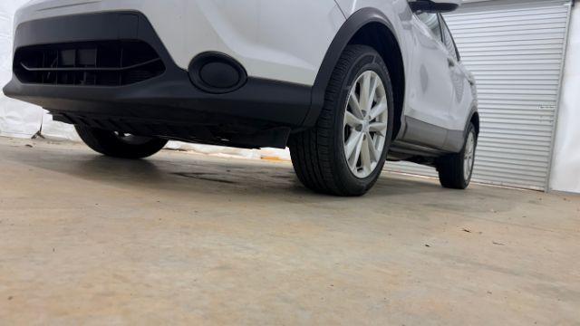 2017 Silver Nissan Rogue Sport S (JN1BJ1CP0HW) with an 2.0L L4 DOHC 16V engine, Continuously Variable Transmission transmission, located at 1806 Veterans Memorial Hwy SW, Austell, GA, 30168, (770) 944-9558, 33.817959, -84.606987 - Photo#22