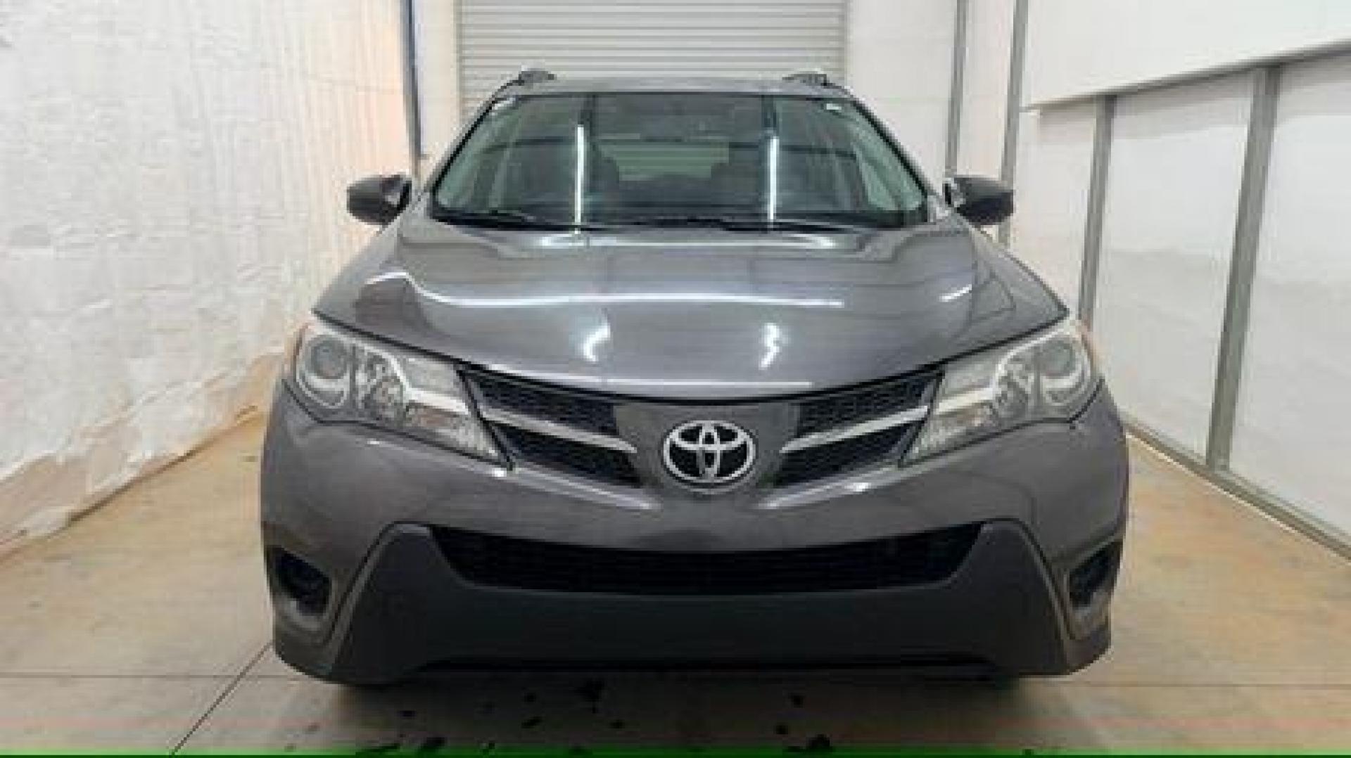 2014 gray Toyota RAV4 LE (2T3ZFREV2EW) with an 2.5L I-4 DOHC engine, located at 1806 Veterans Memorial Hwy SW, Austell, GA, 30168, (770) 944-9558, 33.817959, -84.606987 - Photo#9