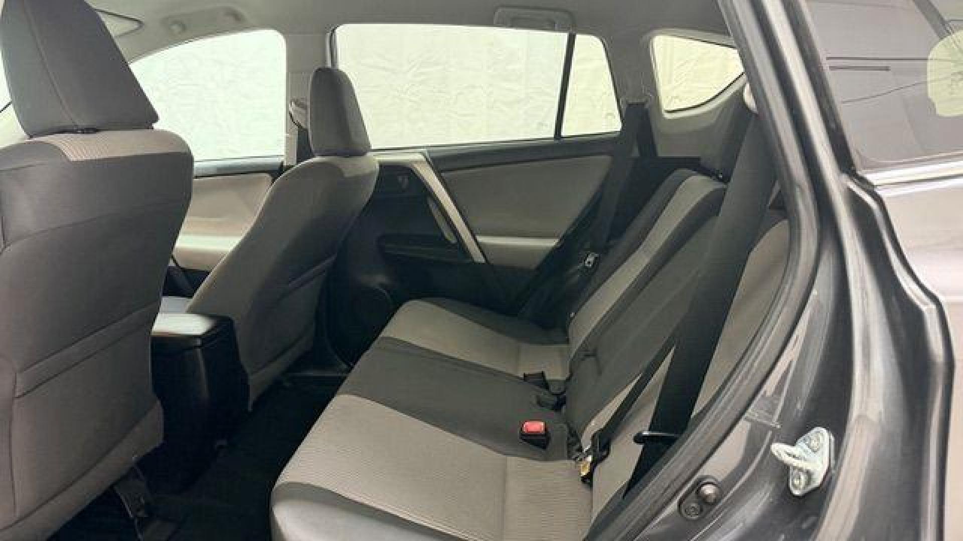 2014 gray Toyota RAV4 LE (2T3ZFREV2EW) with an 2.5L I-4 DOHC engine, located at 1806 Veterans Memorial Hwy SW, Austell, GA, 30168, (770) 944-9558, 33.817959, -84.606987 - Photo#14