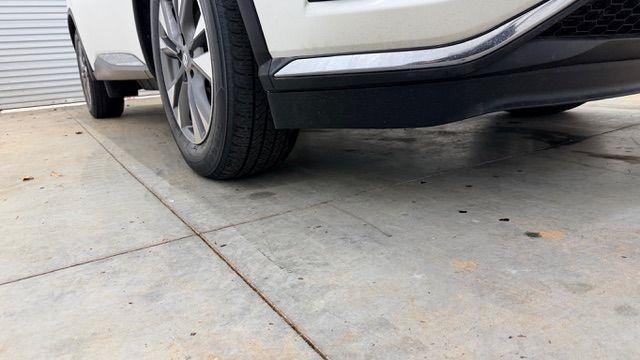 2017 White Nissan Murano SV (5N1AZ2MG2HN) with an 3.5L V-6 DOHC engine, located at 1806 Veterans Memorial Hwy SW, Austell, GA, 30168, (770) 944-9558, 33.817959, -84.606987 - Photo#21