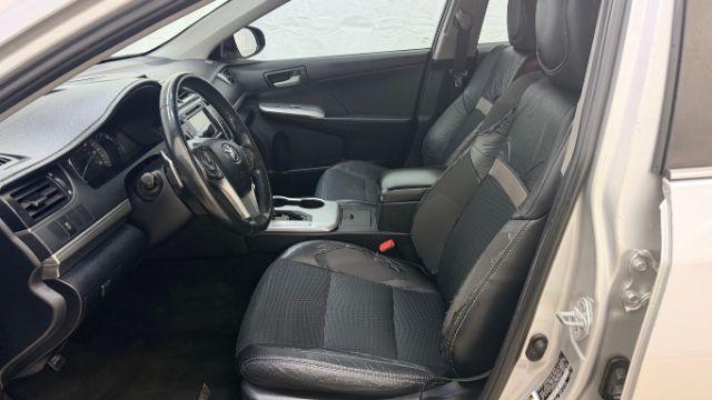 2012 Silver Toyota Camry SE (4T1BF1FK0CU) with an 2.5L I-4 DOHC engine, located at 1806 Veterans Memorial Hwy SW, Austell, GA, 30168, (770) 944-9558, 33.817959, -84.606987 - Photo#12
